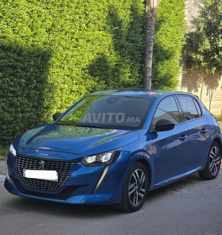 Peugeot 208 GT - 2