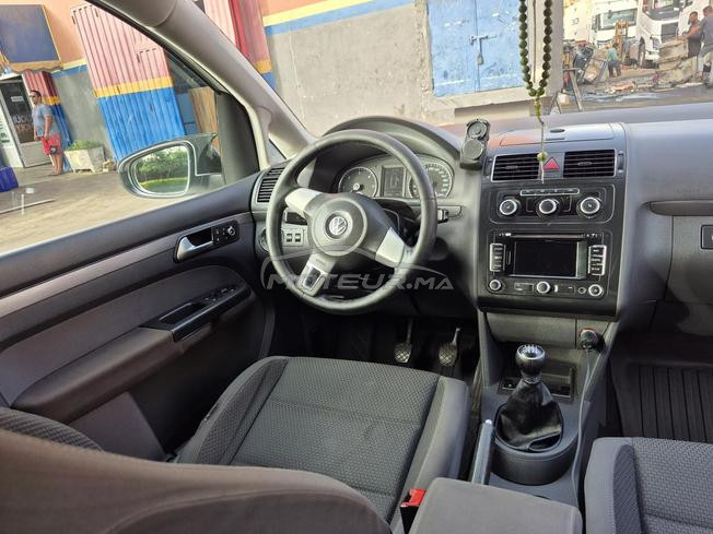 volkswagne touran