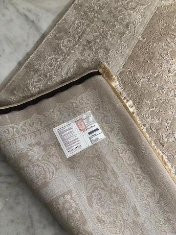 Tapis de salon marocain en excellent état - 2