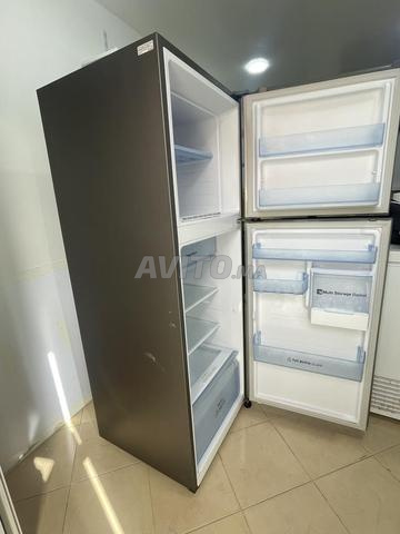Réfrigérateur Samsung No Frost 390 litres - 2