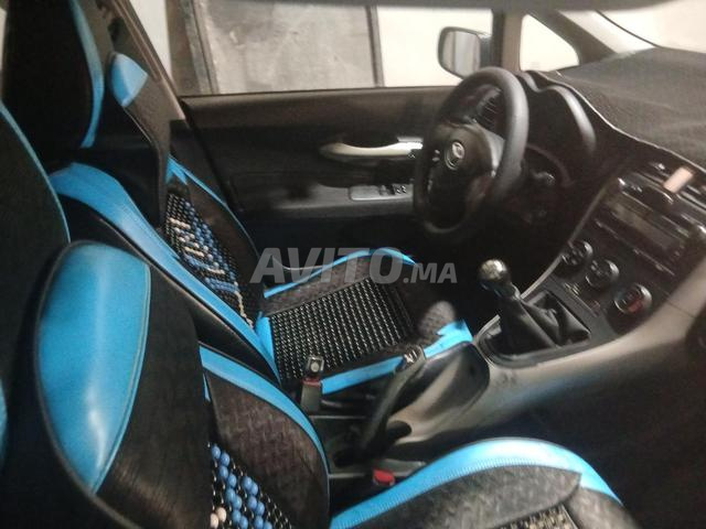 Toyota Auris - 2