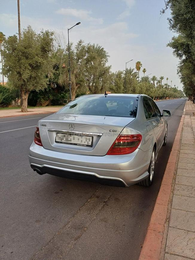 Mercedes C220 ( Avantgarde )