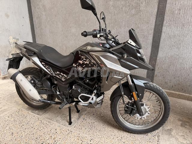 Sym NHT 200 2023
