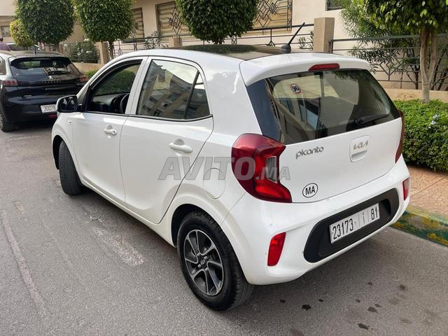 كيا بيكانتو بنزين يدوية 2022 بالدار البيضاء - 2