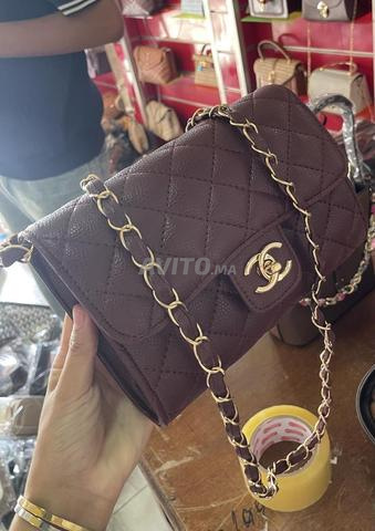 Un sac 150 dh et une paire 240 dh 🤍 et livraison gratuite