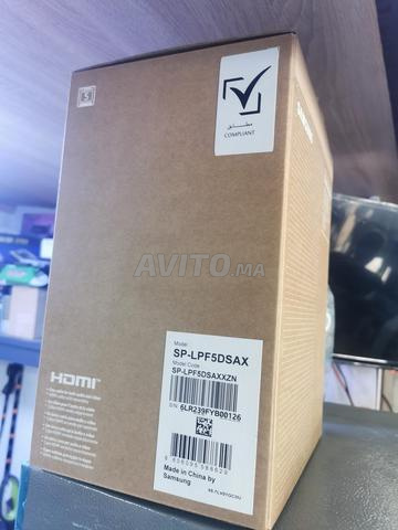 Vidéoprojecteur Samsung The Premiere 5 neuf - 2