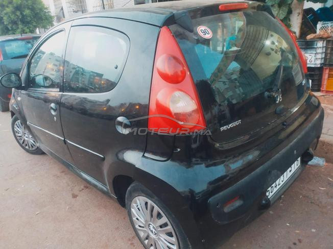 Peugeot 107 Essence Manuelle 2011 à Casablanca