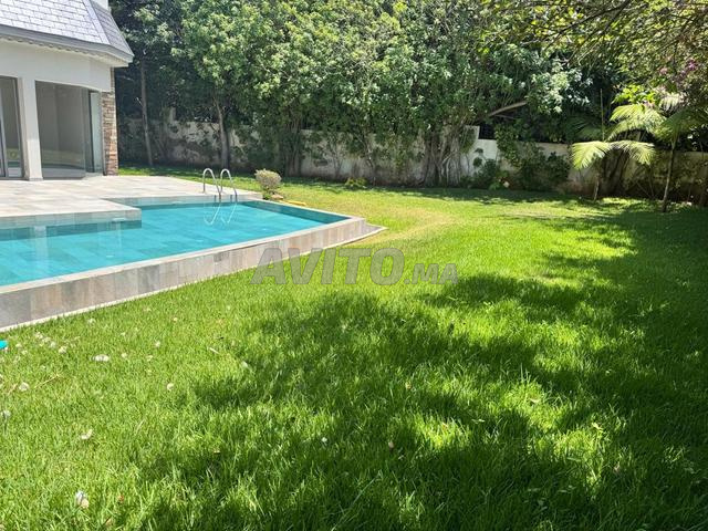 Appartement à louer 600 m² à Casablanca - 2