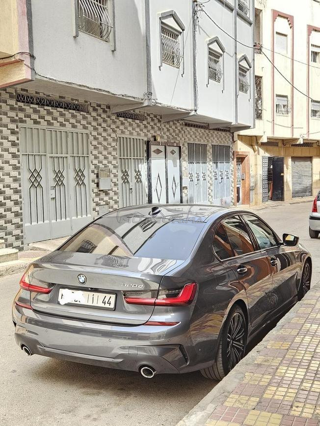 )BMW Série 3 (320d