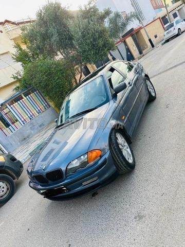 BMW Série 3 Diesel Manuelle 2002 à Témara - 2