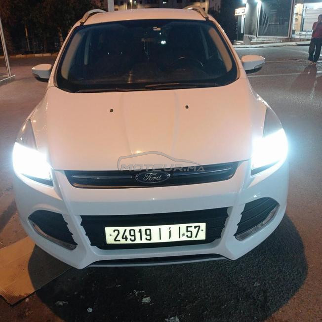 forg kuga 8 ch en tres bonne état