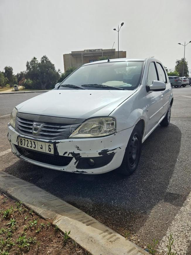 Dacia Logan Diesel Manuelle 2012 à Bouskoura