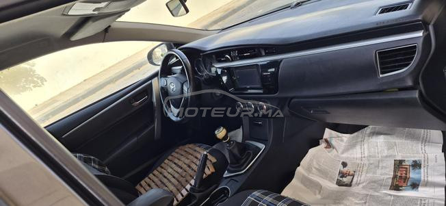 toyota corolla premier main très bonne état 