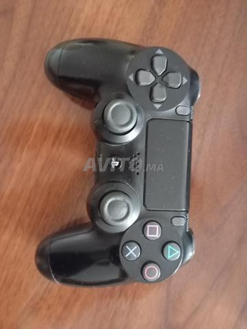 PS4 Slim flashée 2 manettes 500 Go - 2
