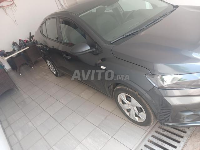 داسيا لوجان ديزل يدوية 2023 بالدار البيضاء