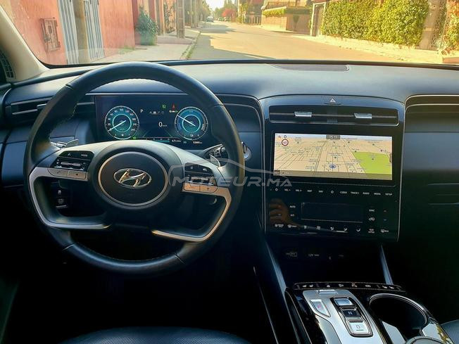 HYUNDAI TUCSON HYBRIDE SURÉQUIPÉE (QUASI NEUVE)