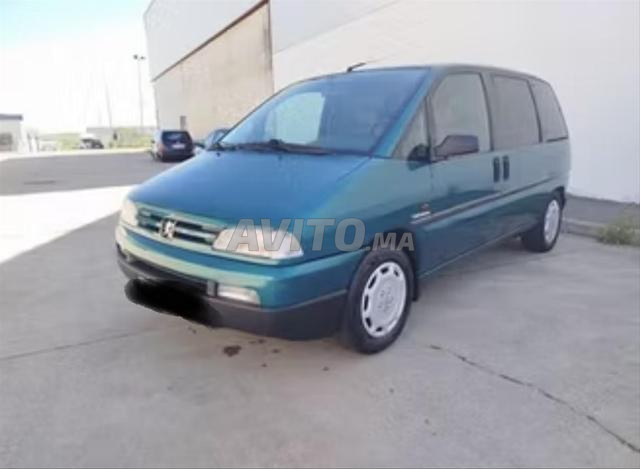 Peugeot 806 Diesel Manuelle 1997 à Marrakech