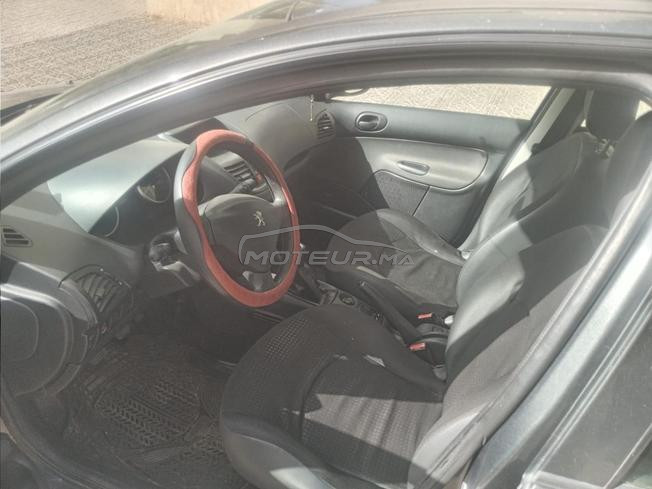 Peugeot 206 Essence Manuelle 2013 à Fès