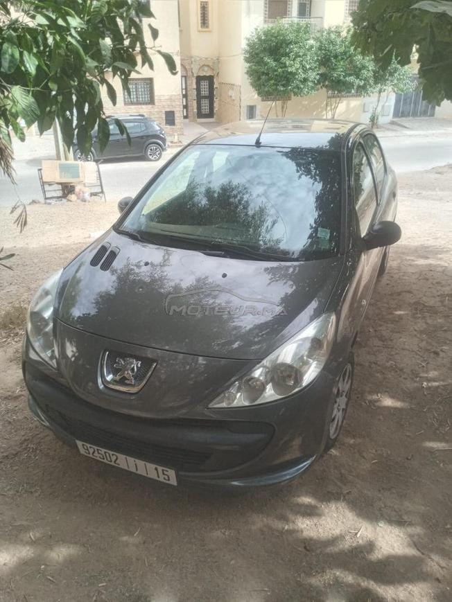 Peugeot 206 Essence Manuelle 2013 à Fès