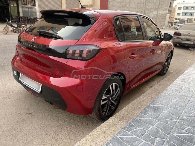 Peugeot 208 Diesel Manuelle 2023 à Casablanca