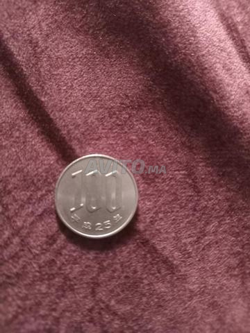 عملة 100 ين ياباني أصلية للبيع