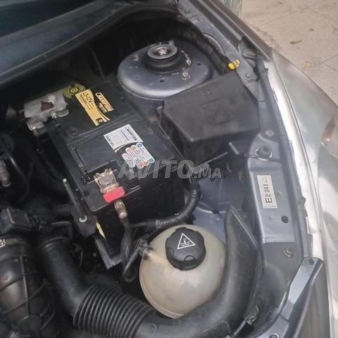 Peugeot 206 Diesel Manuelle 2011 à Fès - 2