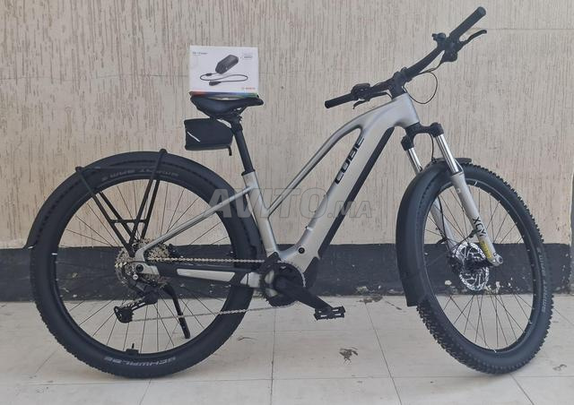 Vélo Électrique CUBE Reaction 800wh