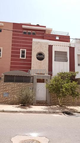 فيلا صغيرة بواجهتين