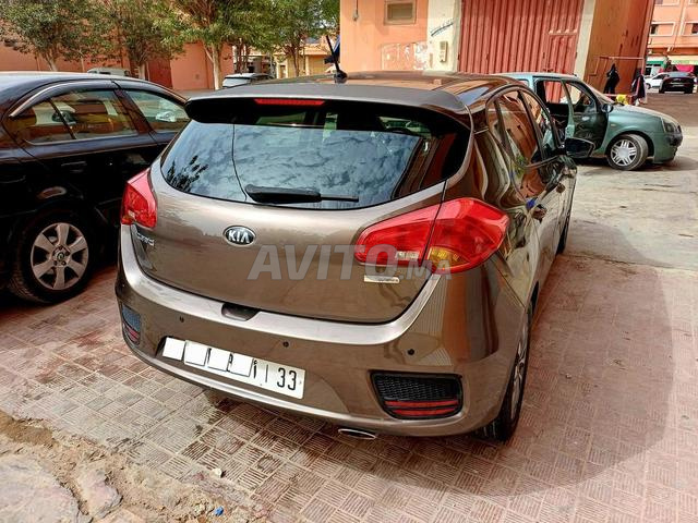 Kia Ceed 2017 Automatique - 2
