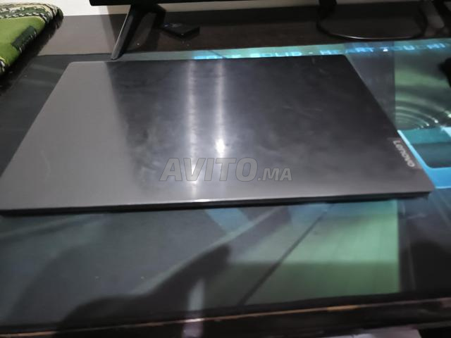 Ordinateur portable Lenovo
