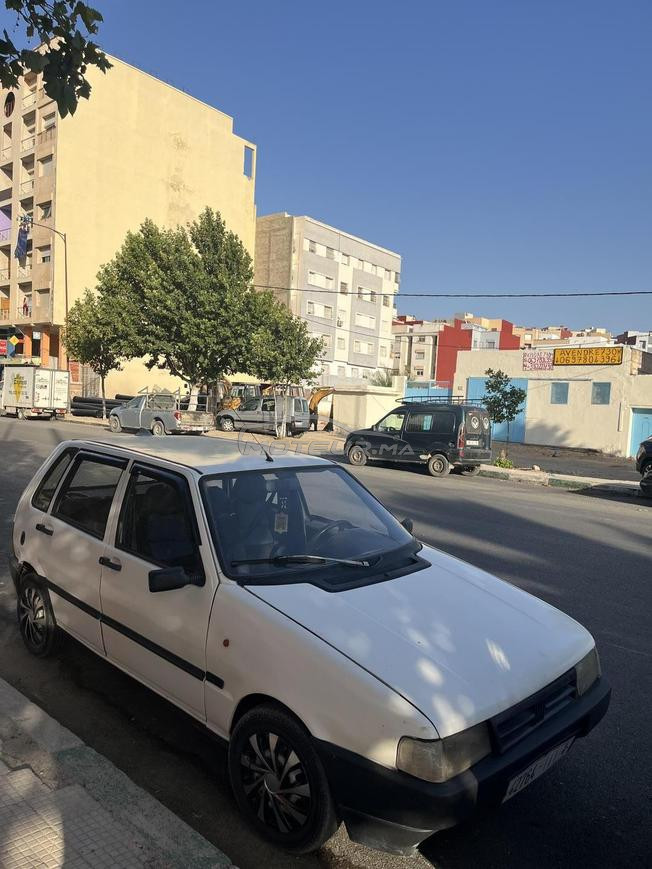 Fiat Uno Essence Manuelle 1997 à Taza