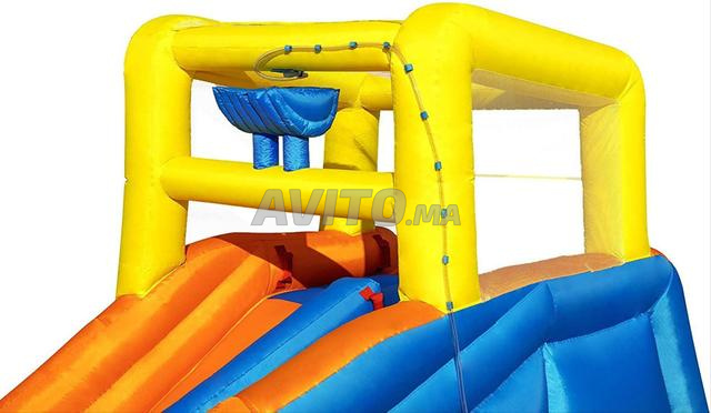 Jeu Aquatique Gonflable 551x502x265CM - 2