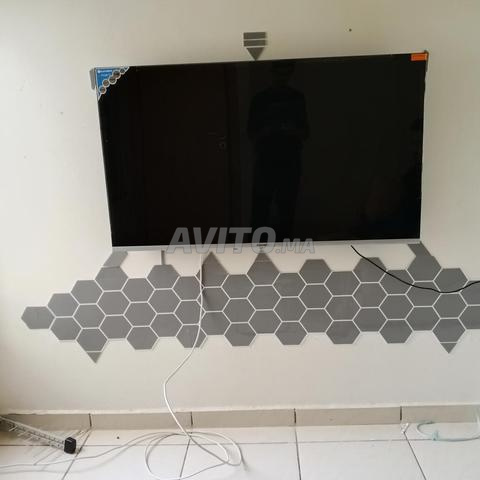 TV 50 pouces Gold Vision 2 télécommandes originales - 2