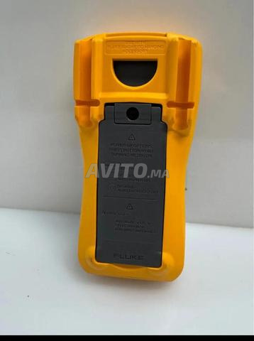 Multimètre Professionnel Fluke 113 True RMS - 2