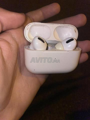 Apple air pods - 2