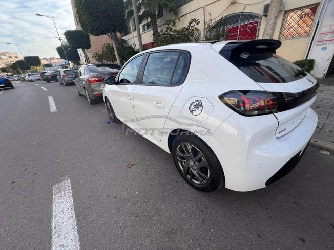 Peugeot 208 Diesel Manuelle 2022 à Rabat