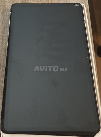 Honor Pad 9 | يعمل (متشقق لكن مرئي)