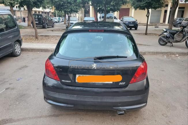 vente d'une Peugeot 207 diesel à meknes