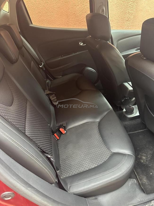 Renault Clio Diesel Automatique 2017 à Marrakech