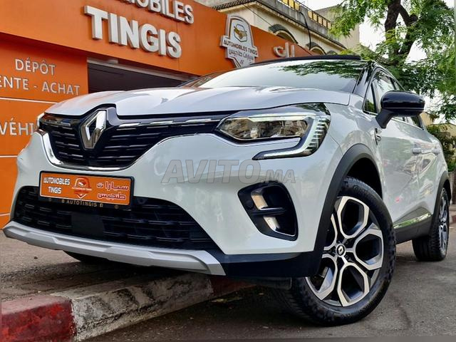 RENAULT CAPTUR INTENS TOIT OUVRANT 1ÈRE MAIN 2023 39.000KM
