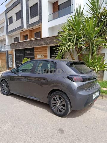 Peugeot 208 Diesel Manuelle 2021 à Khouribga - 2