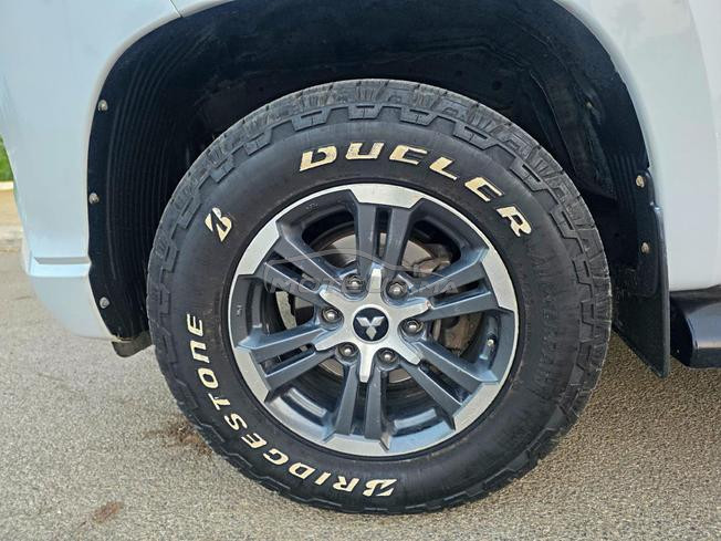 Mitsubishi L200 GLX 2.4 185 Ch Diesel 2024