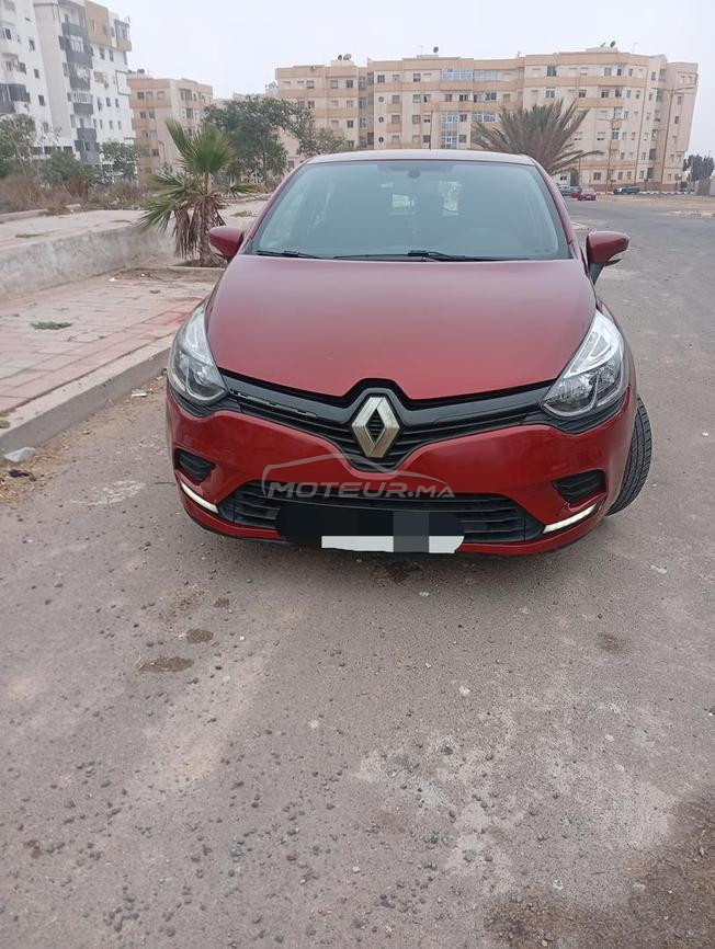 je met en vente ma voiture clio 4