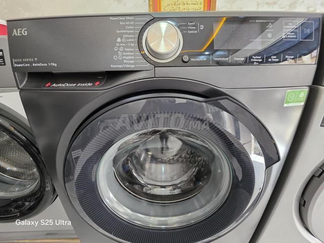 Machine à laver AEG 11kg neuve.