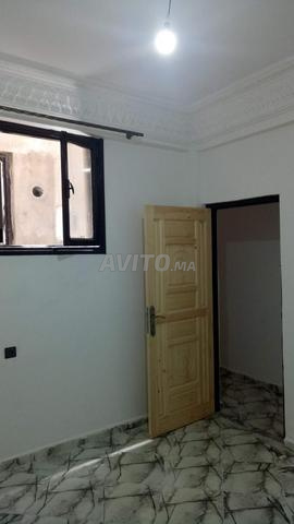 Chambre à louer mensuellement pour filles respectueuses - 2