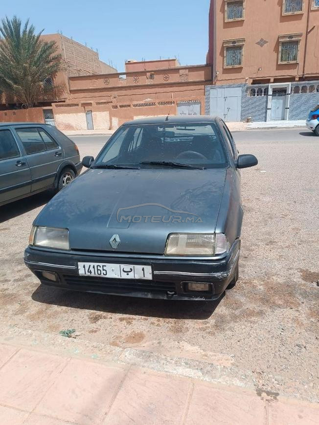 رونو 19 موديل و ديوانة 1990
