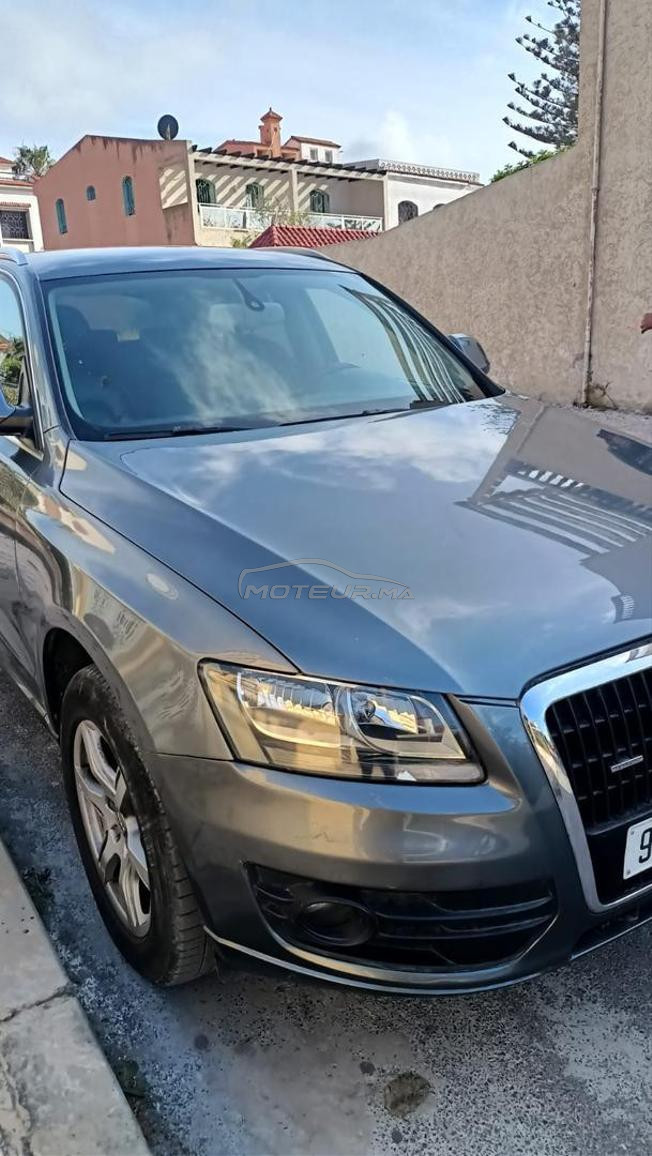 je mets en vente Audi Q5 automatique 2litre 
