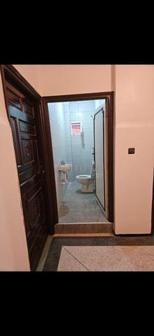 Appartement à louer 96 m² à Temara - 2