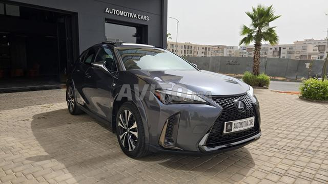 لكزس UX250H F SPORT مستوردة 50000 كم