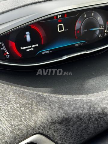 بيجو 3008